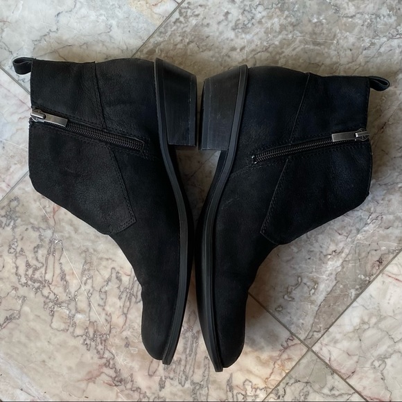 Black Leather Nubuck / Suede Boots/ booties with low heel. - Picture 5 of 15